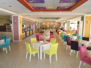 Side Win Hotel & Spa