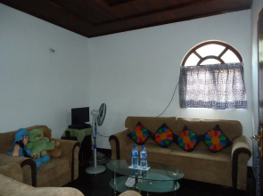 Queen Bee Guest House