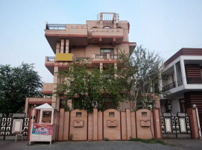 OYO 2218 Home Stay Vaishali