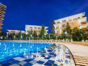 Anissia's Dreamland Oasis apartments