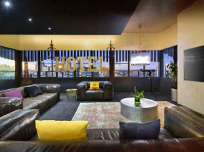 The Birdcage Luxury 4BDR Penthouse