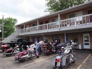 L&M Bikers Motel