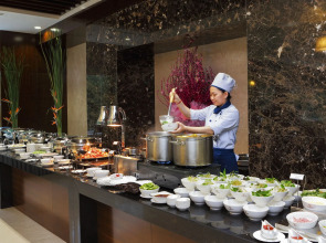 Central Palace Hotel