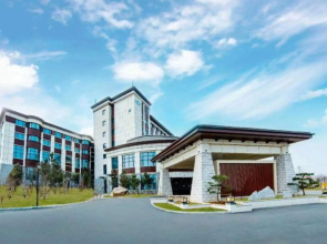 Blue Bay Resort Hotel