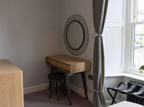 9 Argyle Square - Stylish 2 Bedroom Apartment