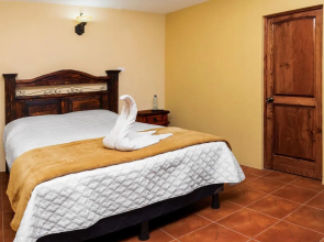 Hotel Uxlanik