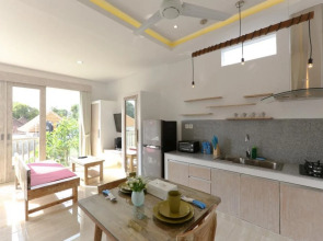 Green Studio Apartment Sanur