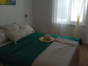 Cozy Vodice Garden Apartments With Terrace and BBQ