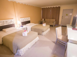 DadD Resort by Lopburi Inn Resort