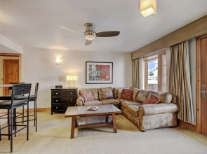 Lodge at Vail C256A