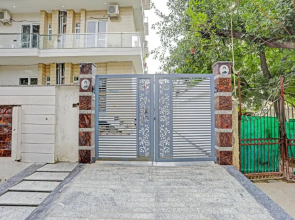 Hotel Golden Admire- Noida Sector 56