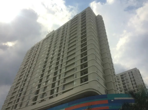Compact and Artsy Studio Cinere Bellevue Apartment