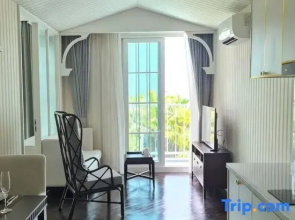 Grand Florida Seaview-1Br-Step to Jomtien Beach