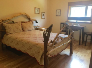 Front Row Bed and Breakfast