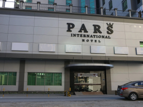 Pars International Hotel