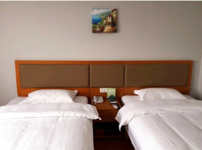 GreenTree Inn XinYang ShangCheng County HuangBaiShan Road Times Shopping Mall Express Hotel