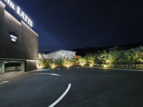 Yangju Latte Drive-in Hotel