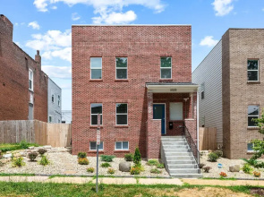 Bright Urban Comfort | JZ Vacation Rentals