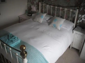The Small B&B