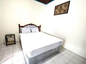 OYO 92783 Wisma Bunda Syariah Near Man Pinrang