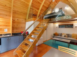 Onetangi Forrest Chalet