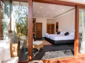 Lakeview Lodge Ngapali