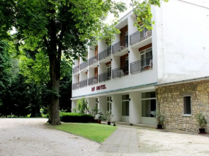 BF Hotel