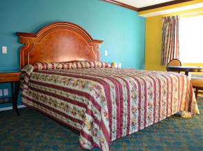 Cloud 9 Inn LAX