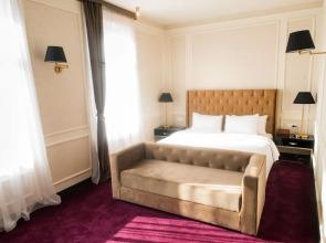 King Gorgasali Hotel