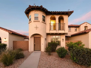 Desert Creek Oasis