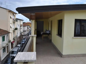 JOIVY Elly's Terrace-old City