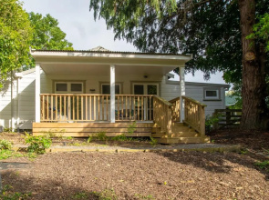 Birdsong Cottage