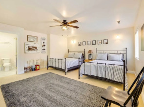 Spacious Hildale House w/ Large Deck!