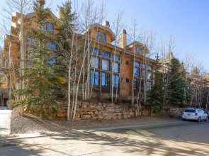 Portico by Alpine Ski Properties