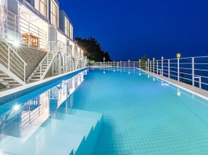 Yeosu Nukim Poolvilla
