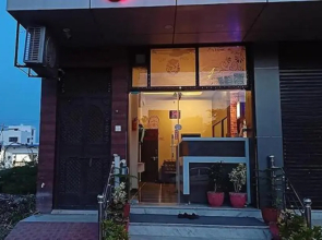Fabhotel Ambuj