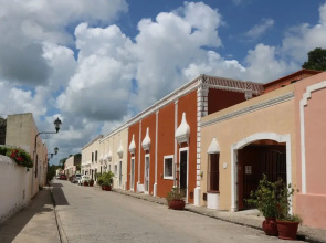 Hotel Tunich Naj & Hostal