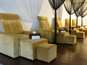 Vinh Hung Riverside Resort & Spa
