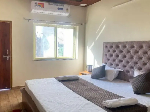 Hotel Royal Shivam Residency