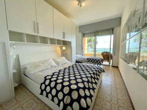 Cozy Seaview Apartment-beahost