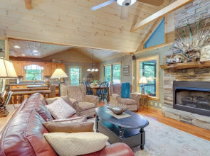 Hot Tub, Decks & Creek Access: Mccaysville Cabin!