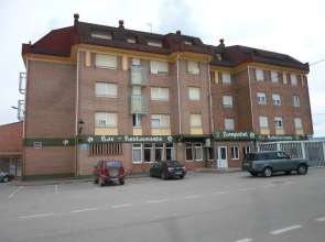 Hostal Sanpatiel