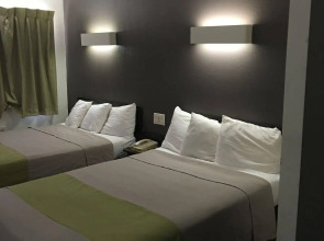 Travelodge by Wyndham Willows