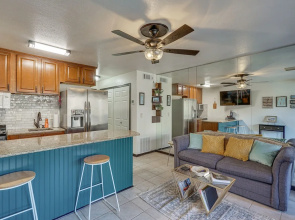 Seasonal Pool & Private Deck: Lake Ozark Getaway