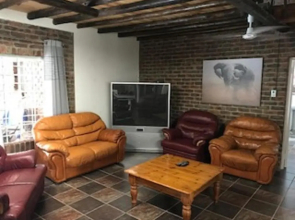 Kruger Wild Dog Inn