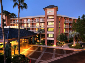 Embassy Suites by Hilton Tucson East
