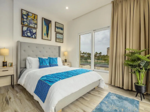 NEW 2BR Condo in of Palm Beach Walk 2 Beach