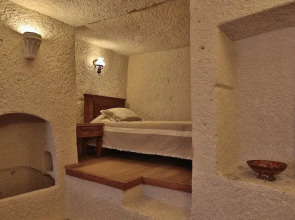 Vezir Cave Suites