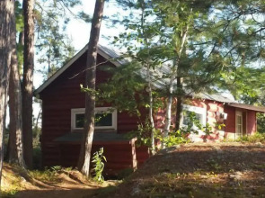 Lodge on the Point