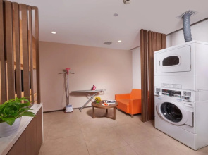 Holiday Inn Express Hangzhou Huanglong